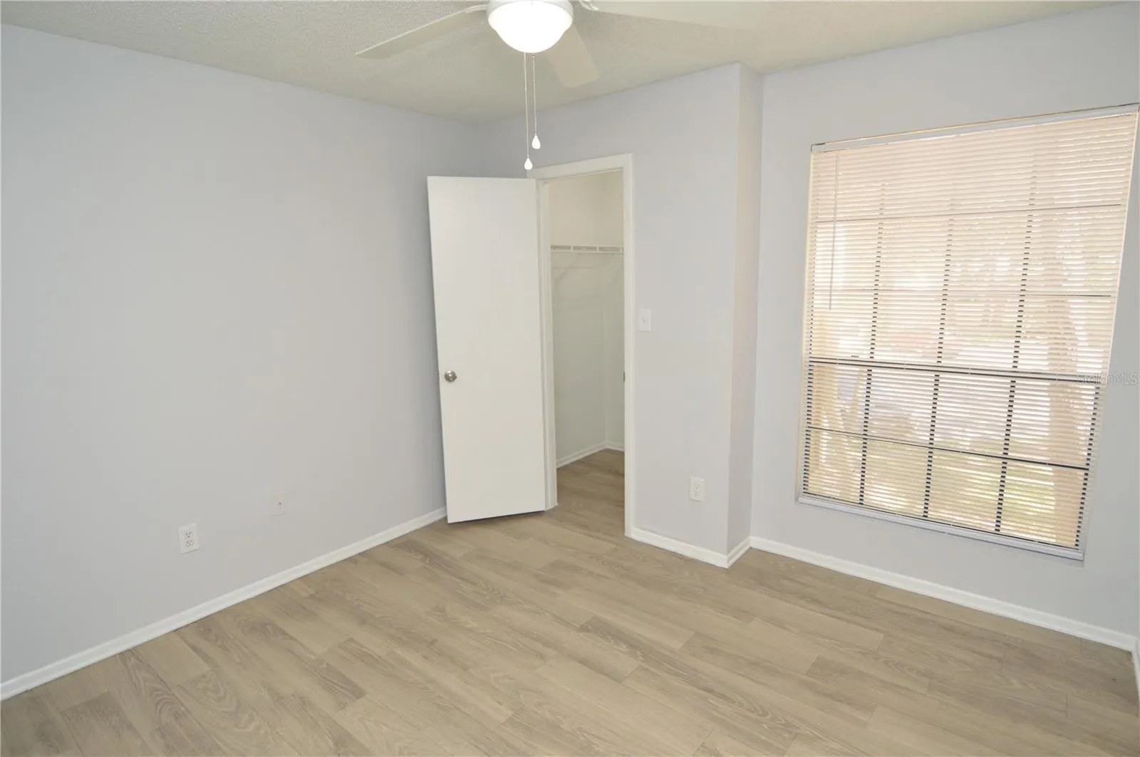8647 MALLARD RESERVE DR #202 #202