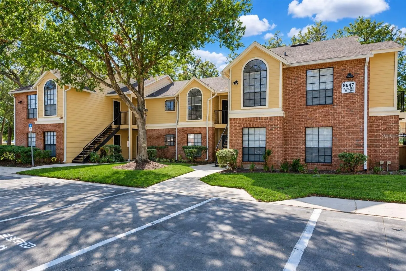 8647 MALLARD RESERVE DR #202 #202