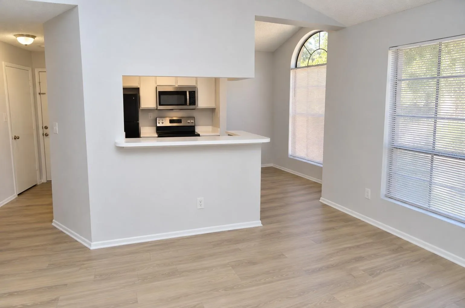 8647 MALLARD RESERVE DR #202 #202