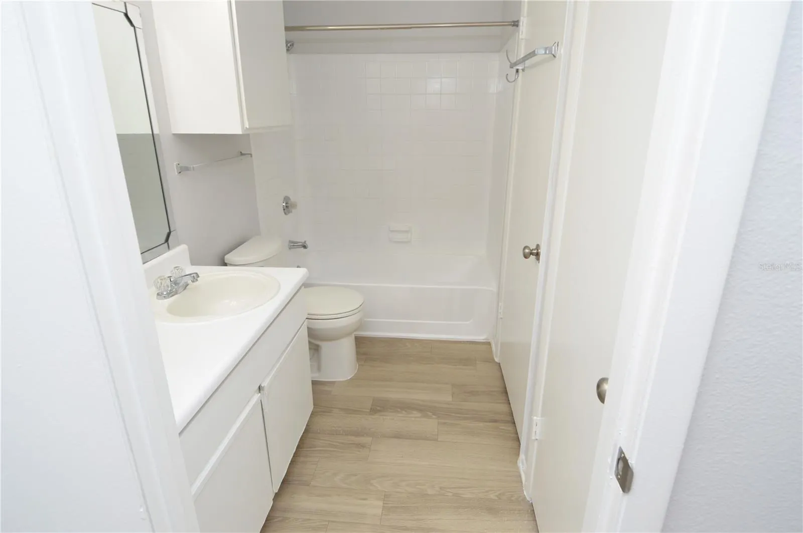 8647 MALLARD RESERVE DR #202 #202