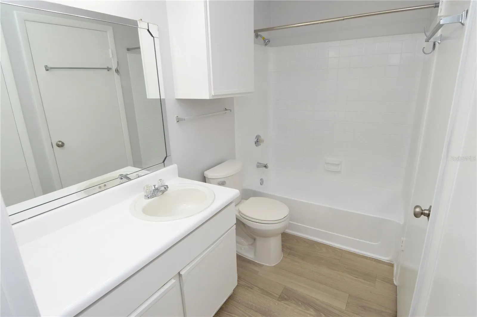 8647 MALLARD RESERVE DR #202 #202