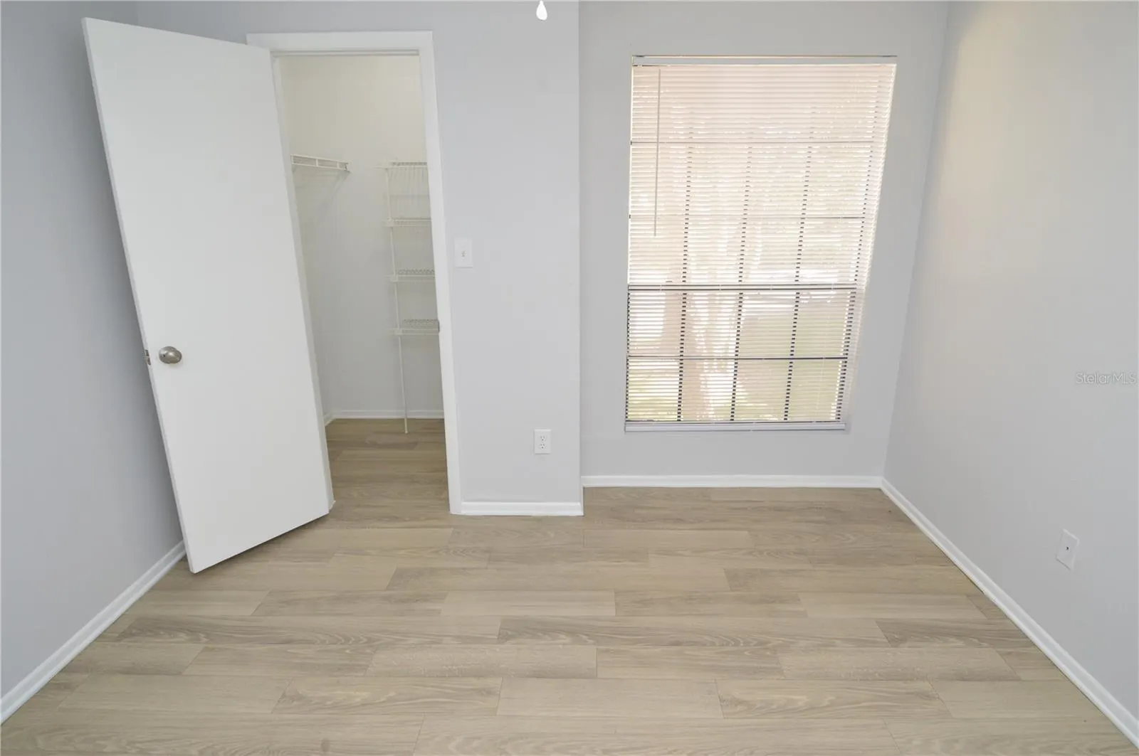 8647 MALLARD RESERVE DR #202 #202