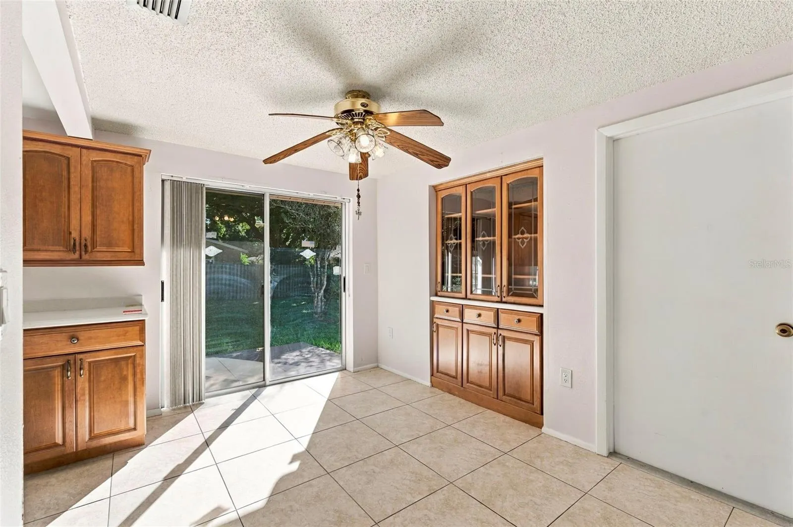 4104 N BAY HILLS BLVD