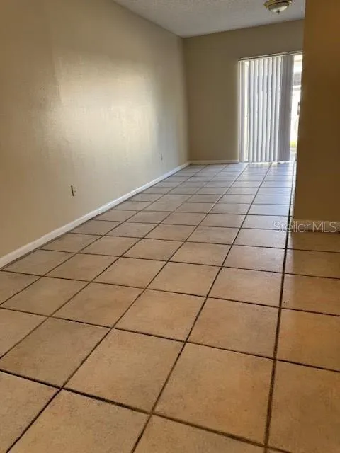 7607 EL PASEO CT