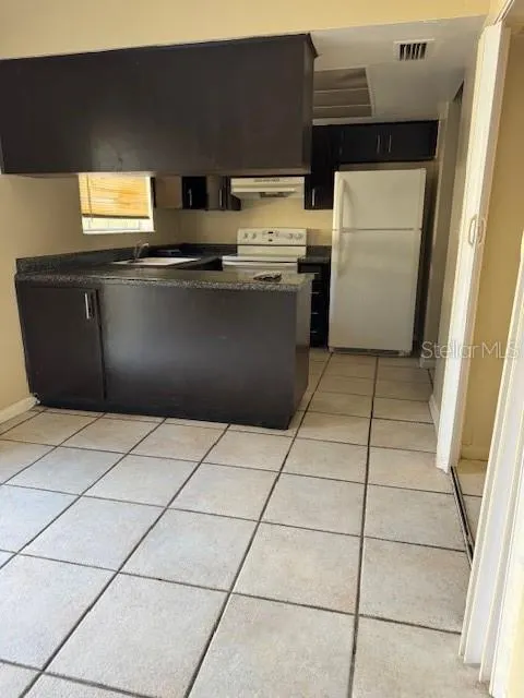 7607 EL PASEO CT