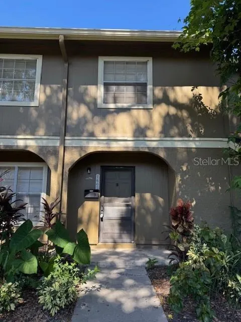7607 EL PASEO CT