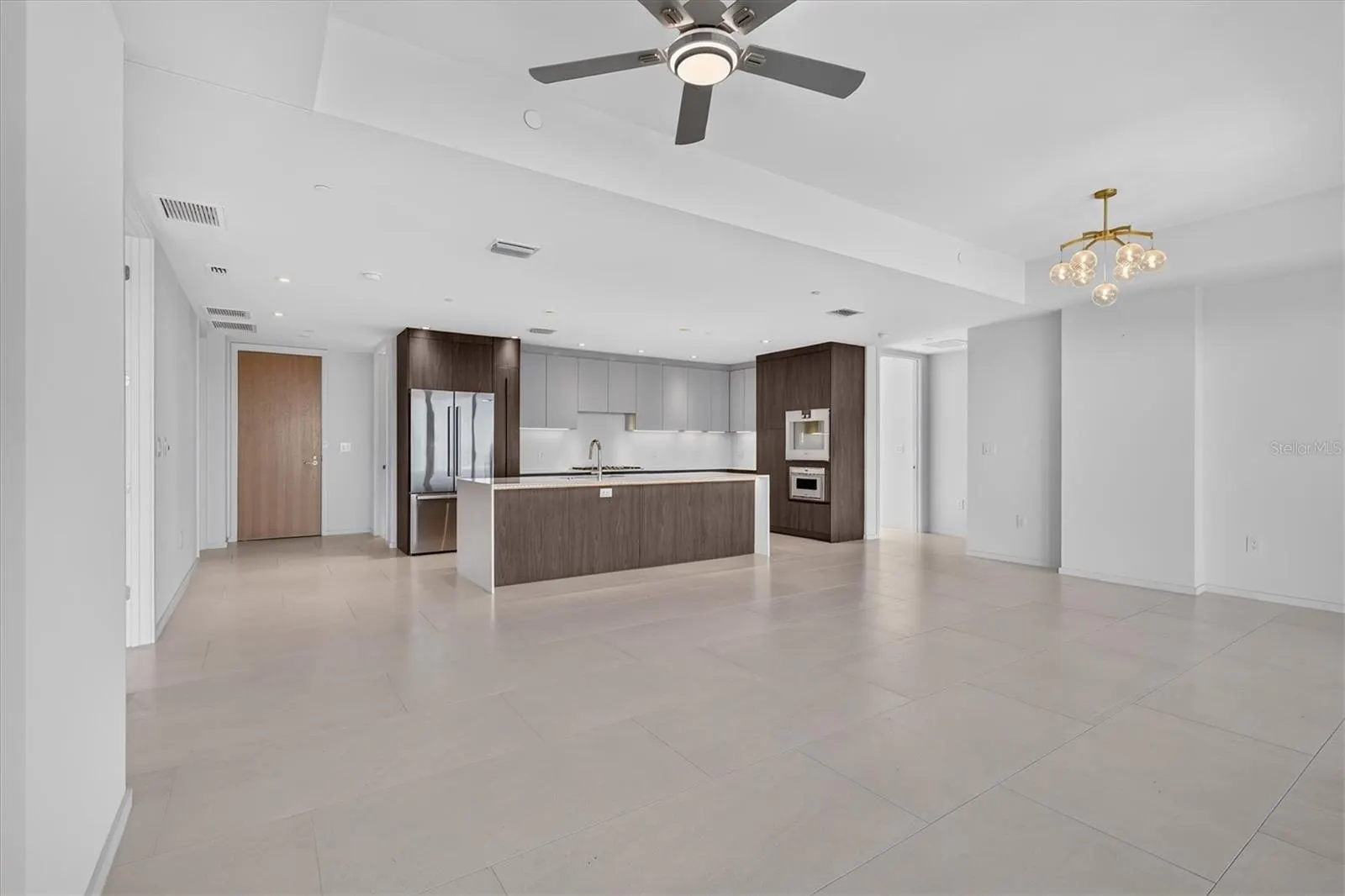 1020 SUNSET POINT RD #607 #607