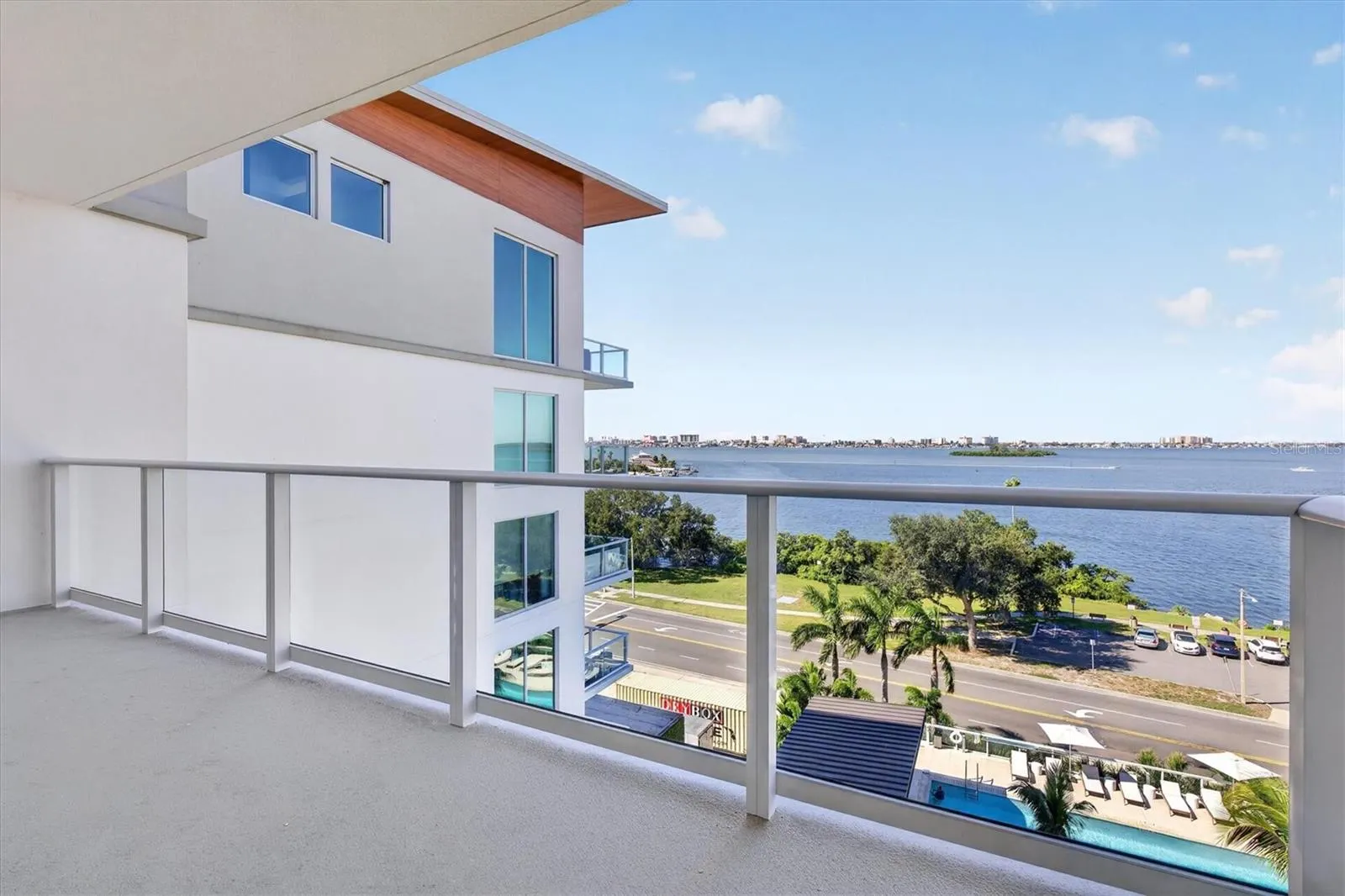 1020 SUNSET POINT RD #607 #607