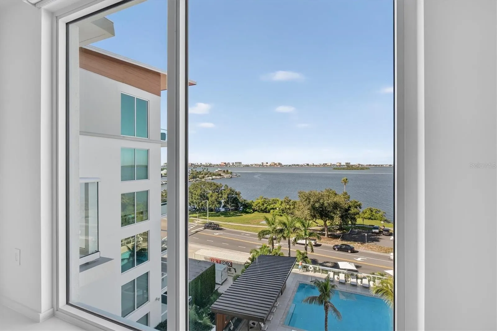 1020 SUNSET POINT RD #607 #607