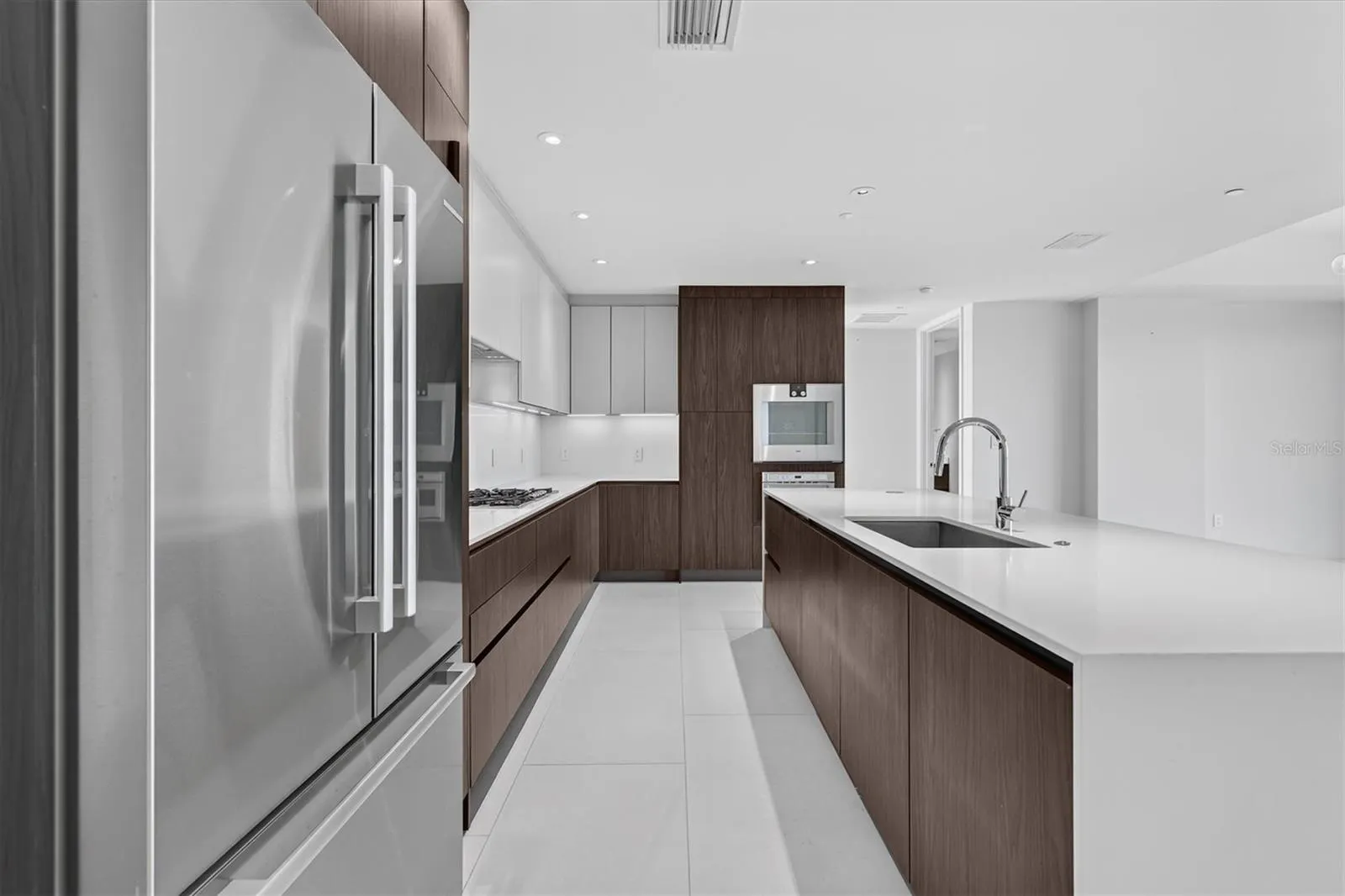 1020 SUNSET POINT RD #607 #607