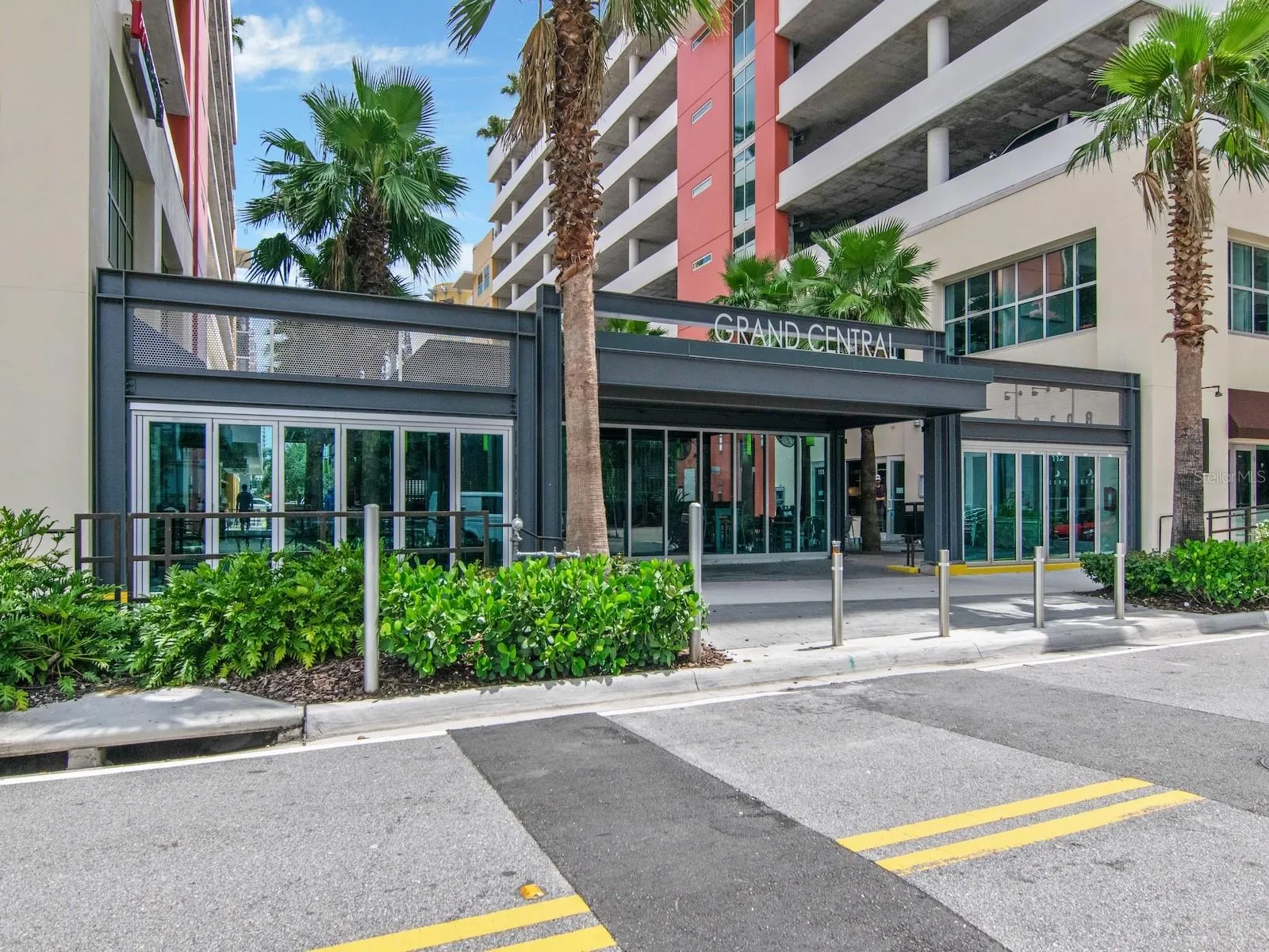 1120 E KENNEDY BLVD #927 #927
