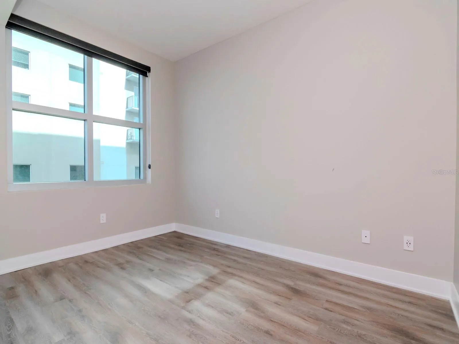 1120 E KENNEDY BLVD #927 #927