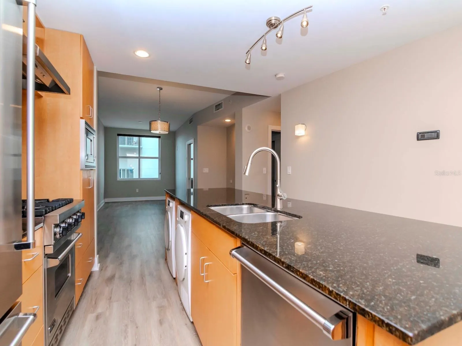 1120 E KENNEDY BLVD #927 #927
