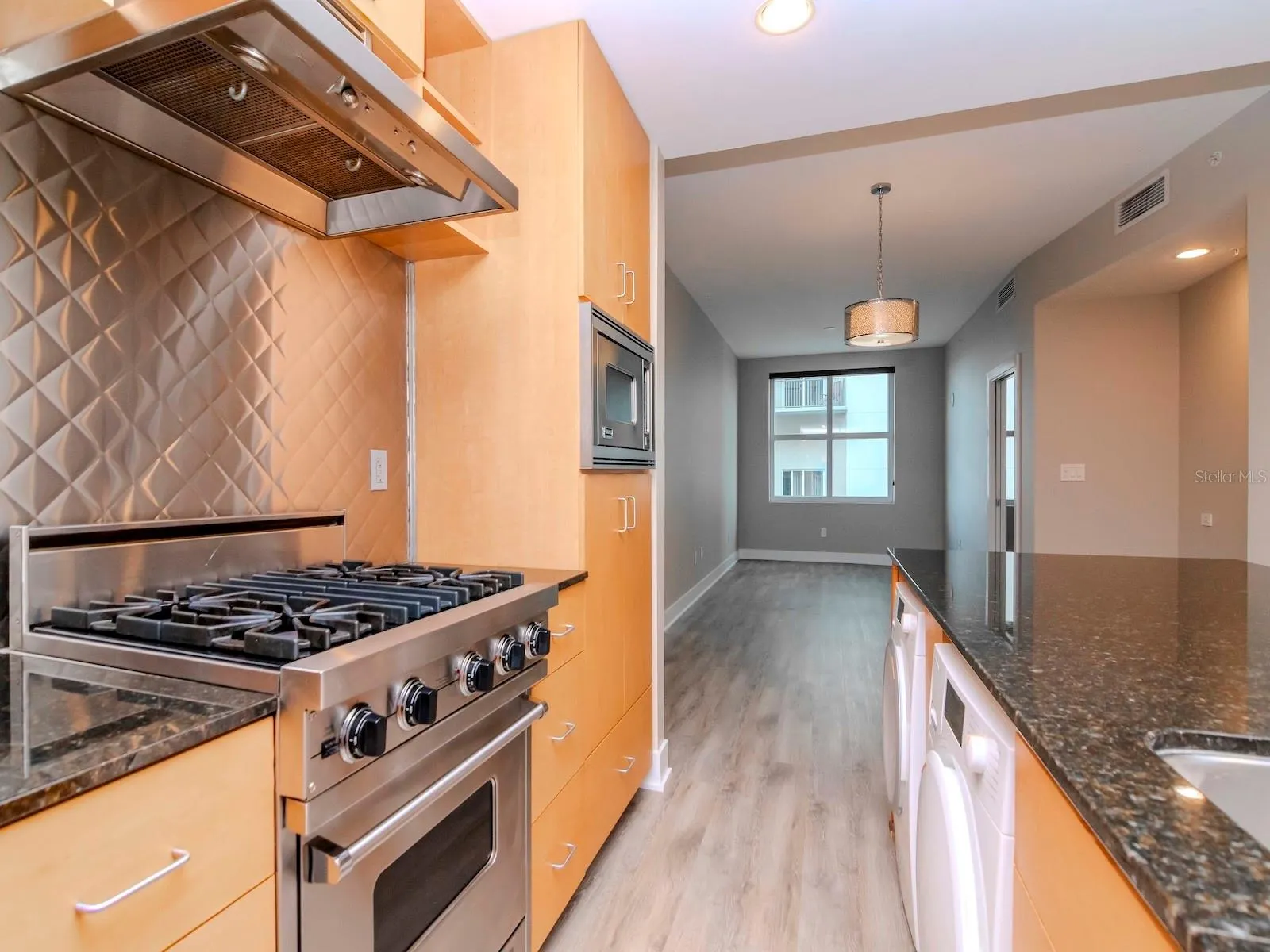 1120 E KENNEDY BLVD #927 #927