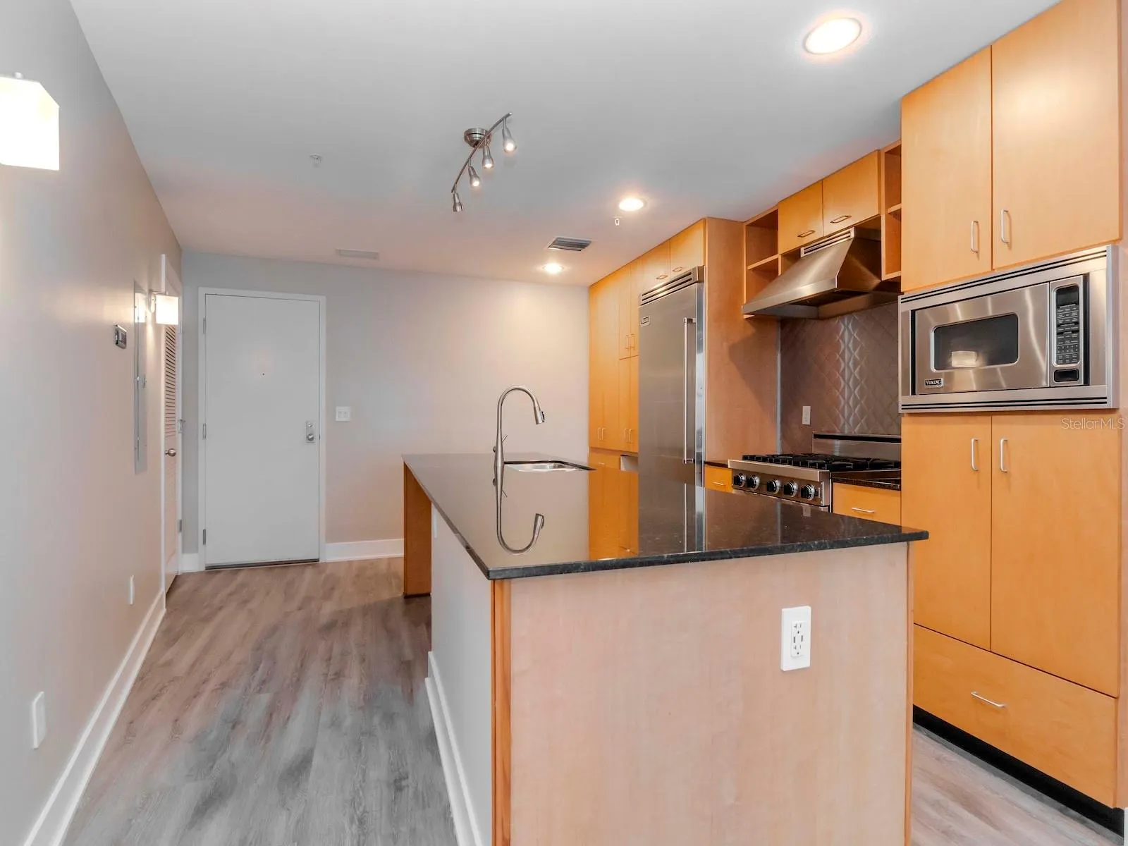 1120 E KENNEDY BLVD #927 #927