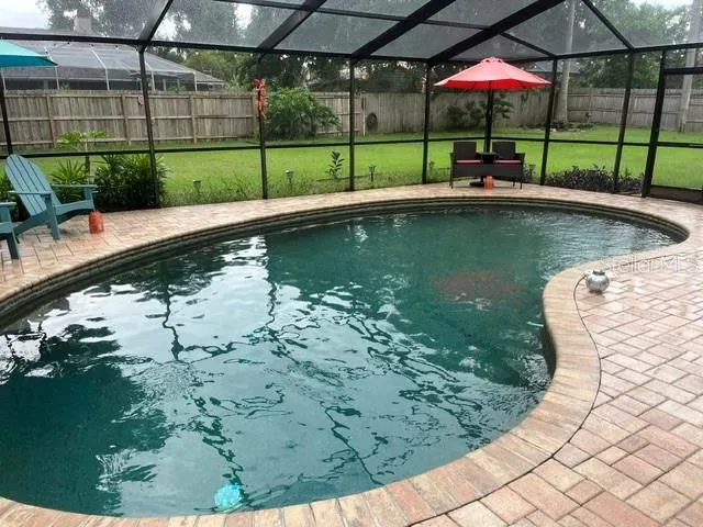 2711 WILLOW OAKS DR