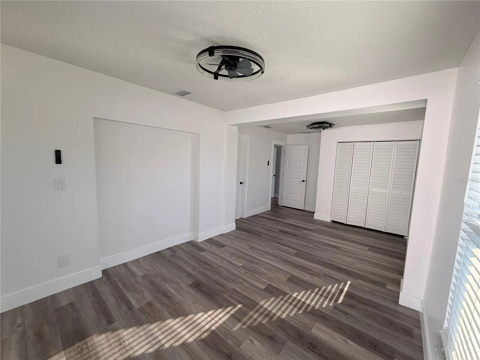 2698 PETERBOROUGH CT