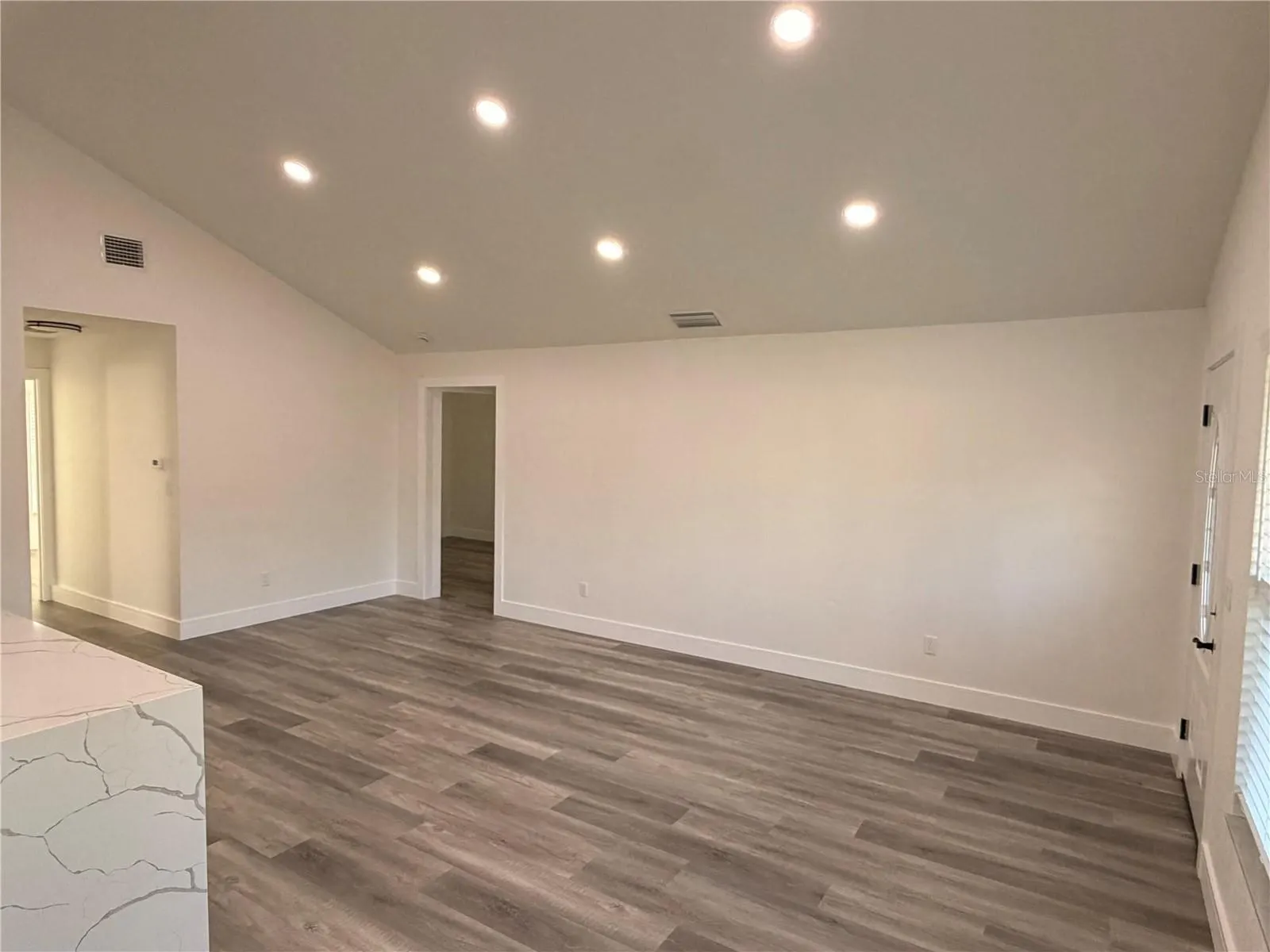 2698 PETERBOROUGH CT