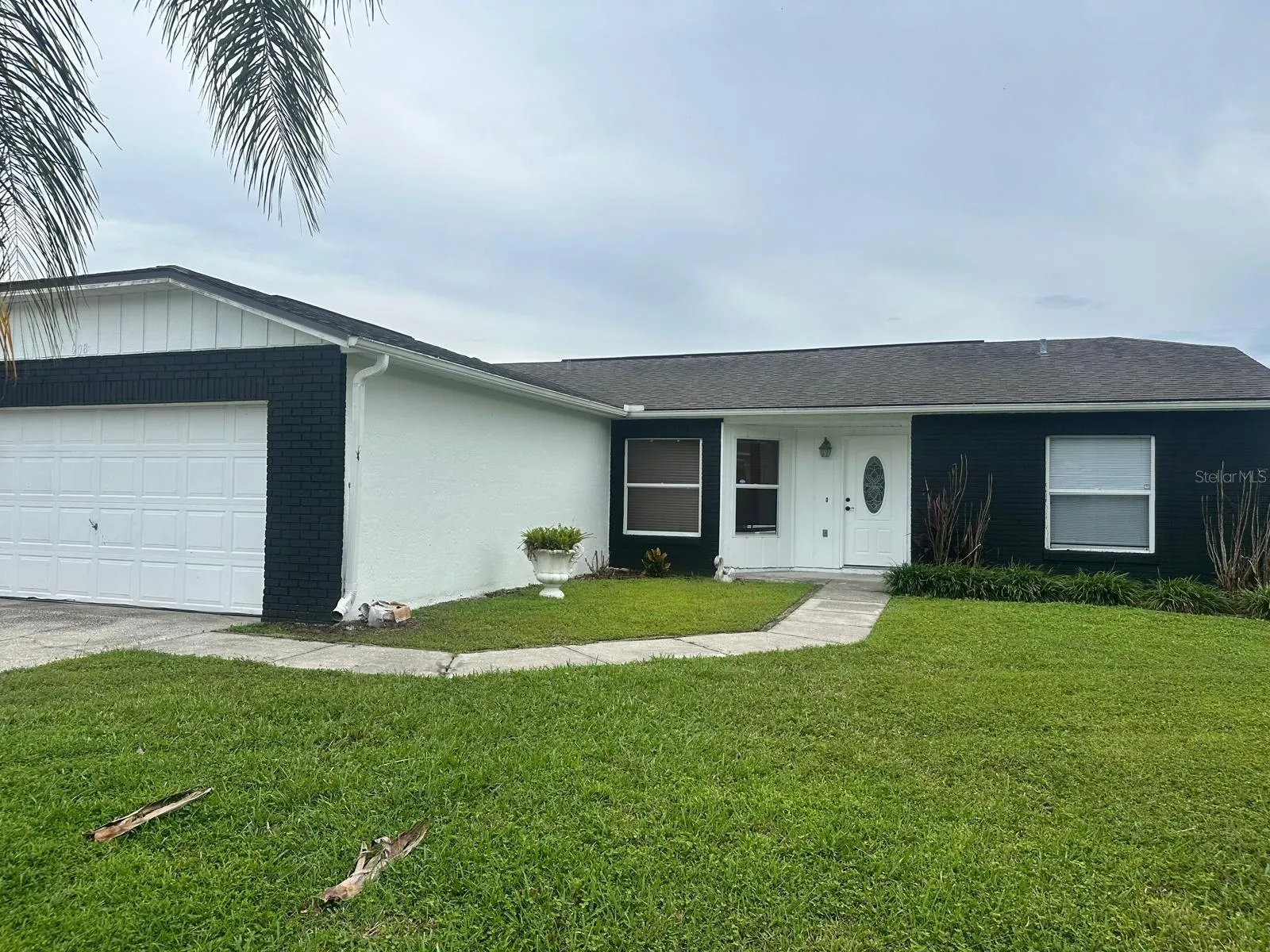 608 YAK CT