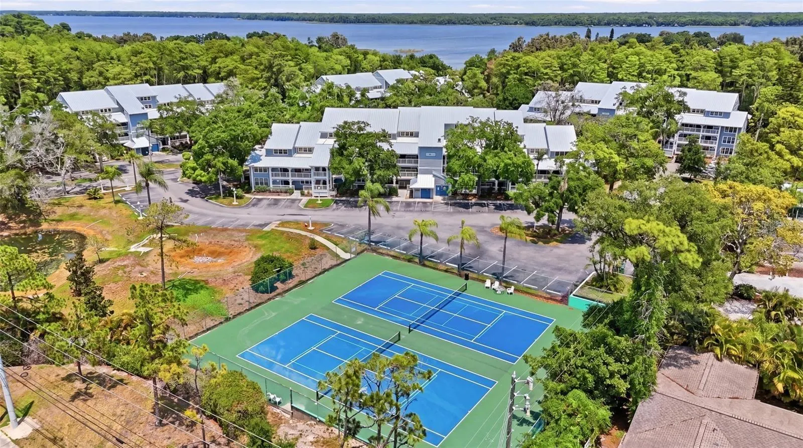 2577 DOLLY BAY DR #205 #205