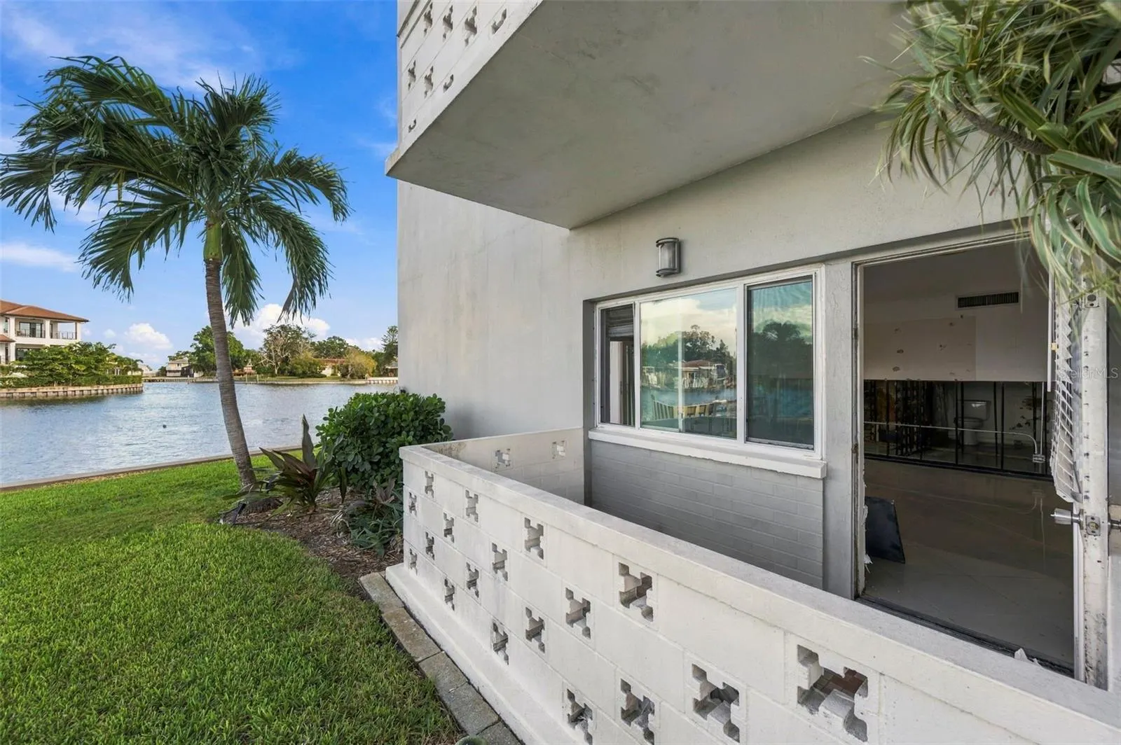 1365 SNELL ISLE BLVD NE #1A #1A