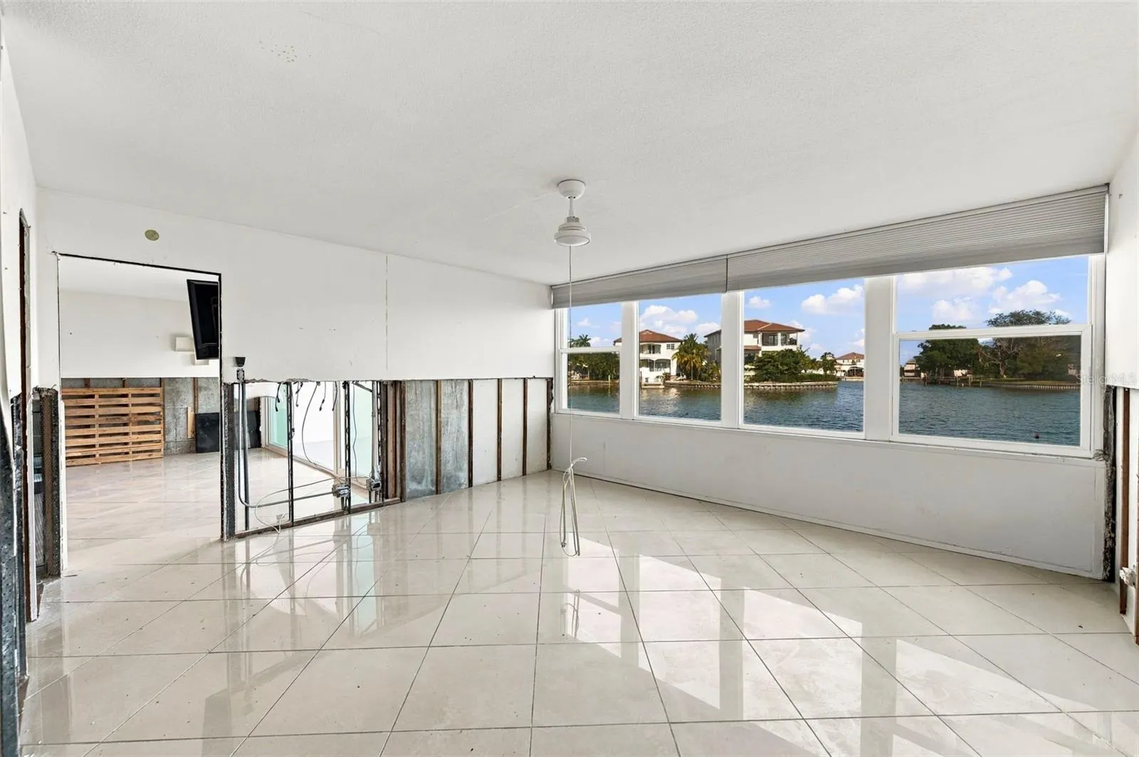 1365 SNELL ISLE BLVD NE #1A #1A