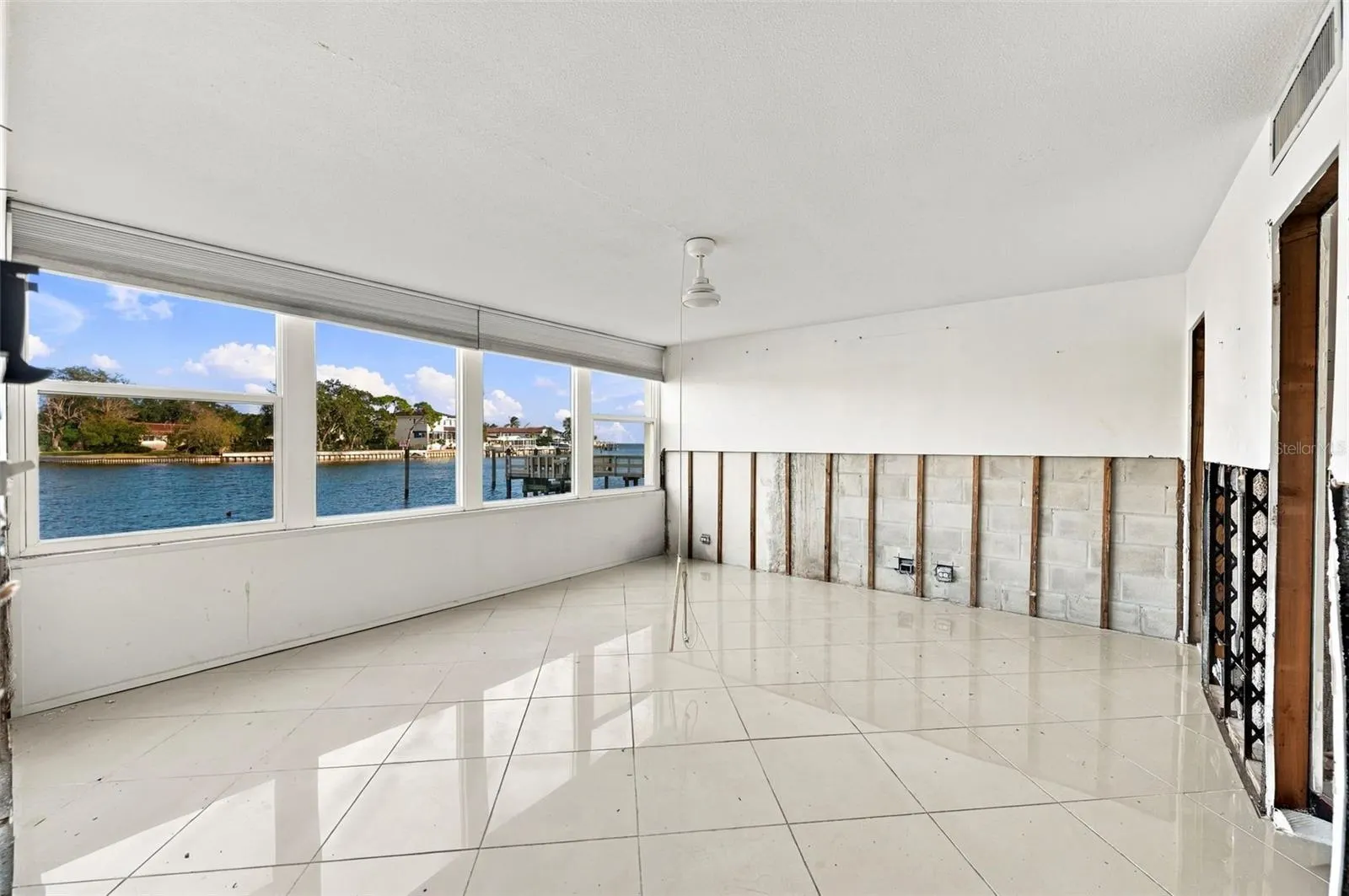 1365 SNELL ISLE BLVD NE #1A #1A