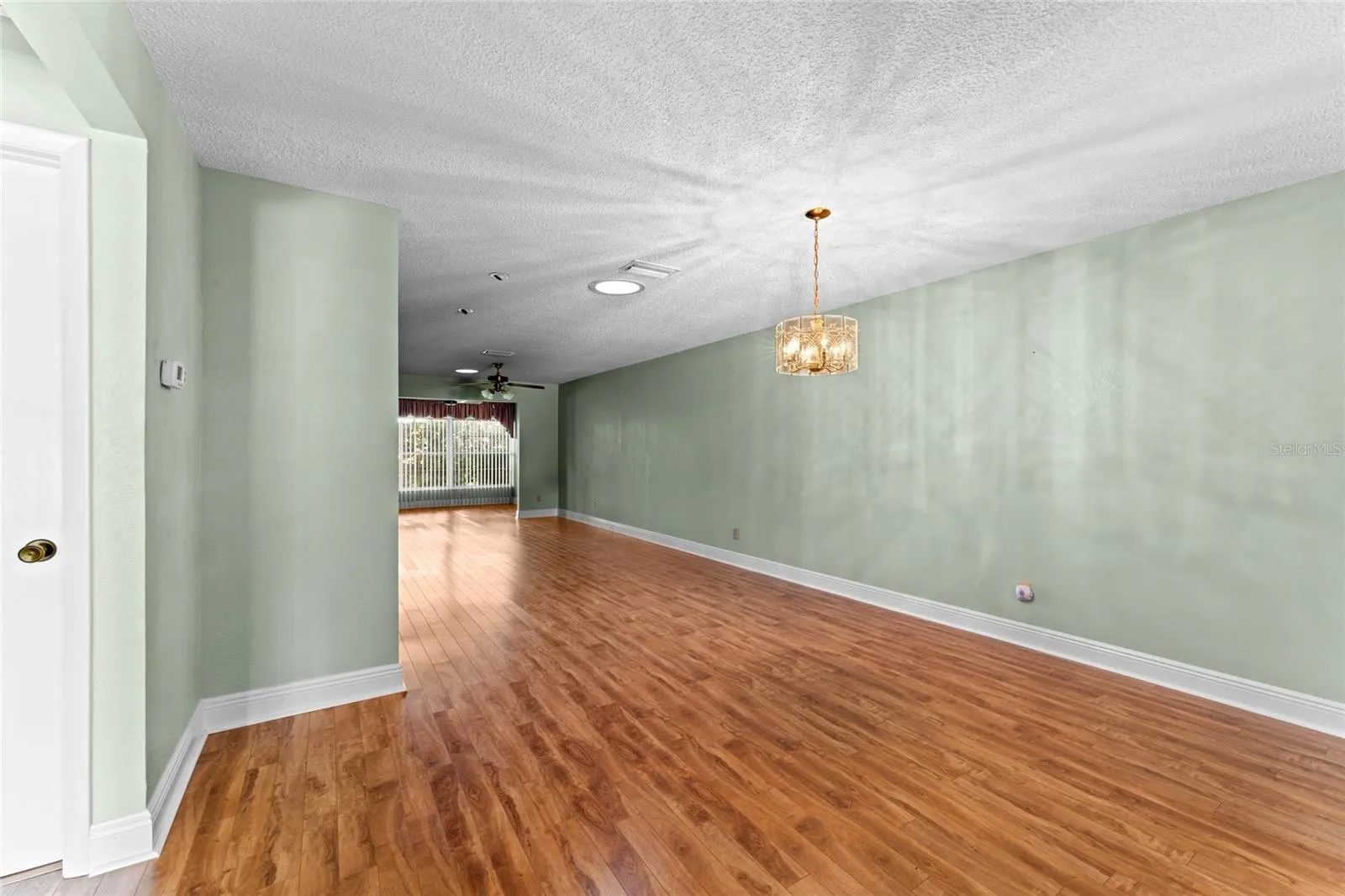 2297 E LARK CIR E #D #D