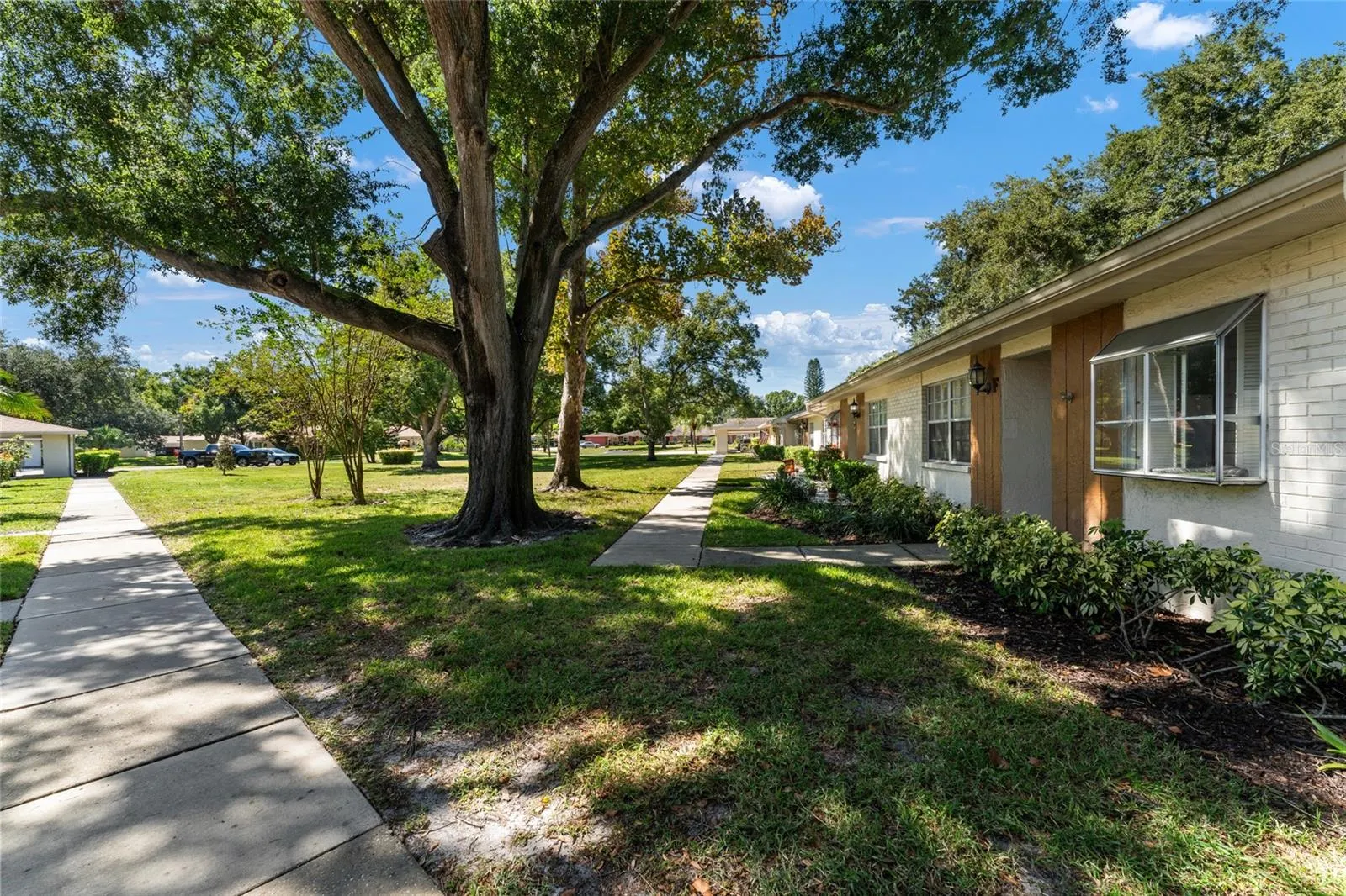 2297 E LARK CIR E #D #D
