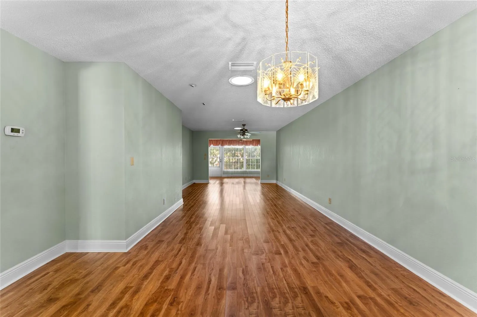 2297 E LARK CIR E #D #D