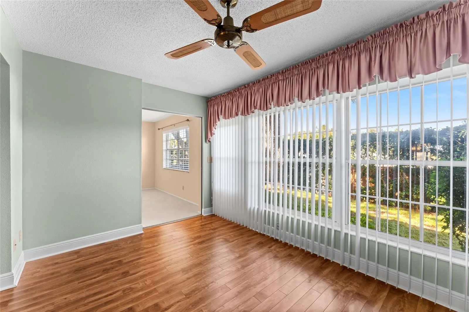 2297 E LARK CIR E #D #D