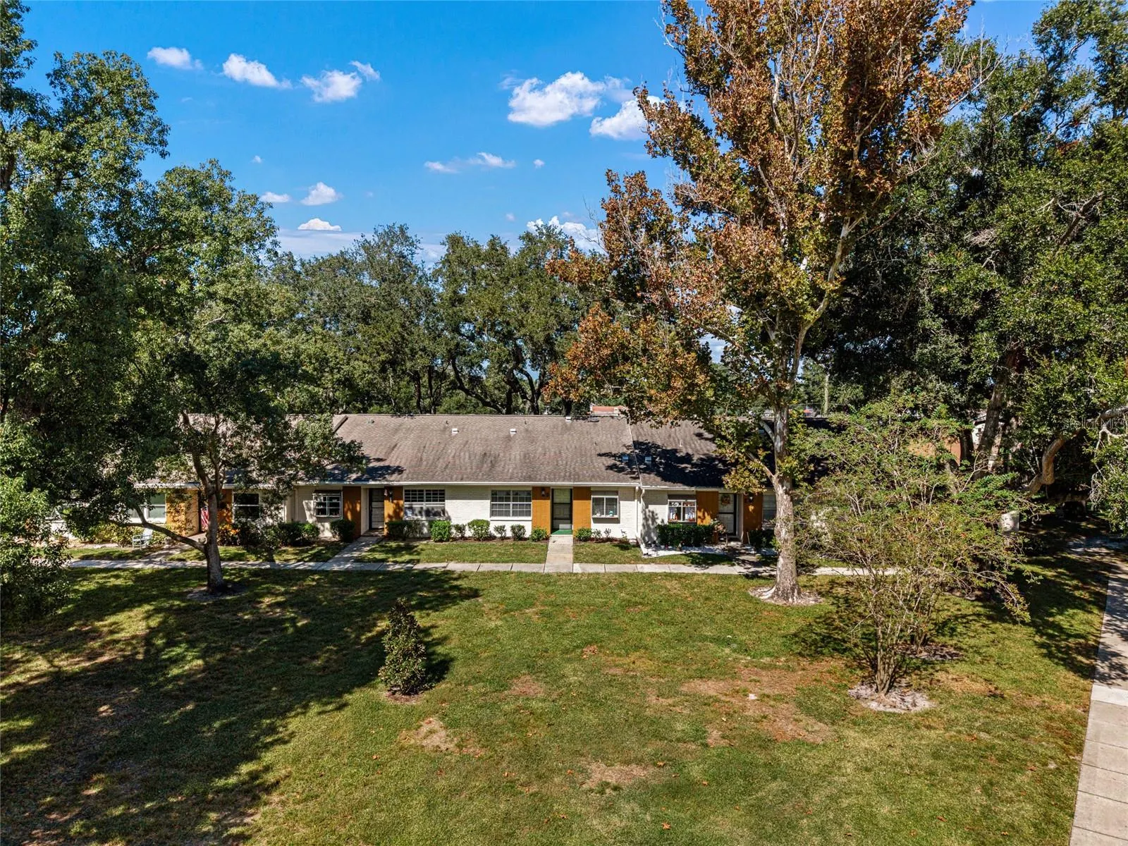 2297 E LARK CIR E #D #D