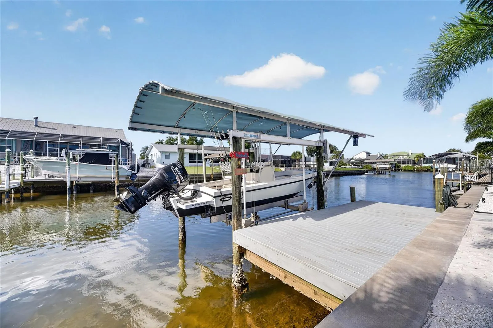 1016 SILVER PALM WAY