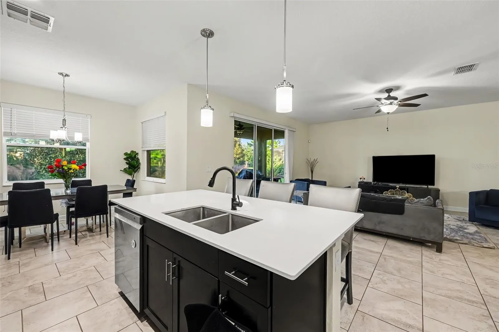 8995 CROQUET CT