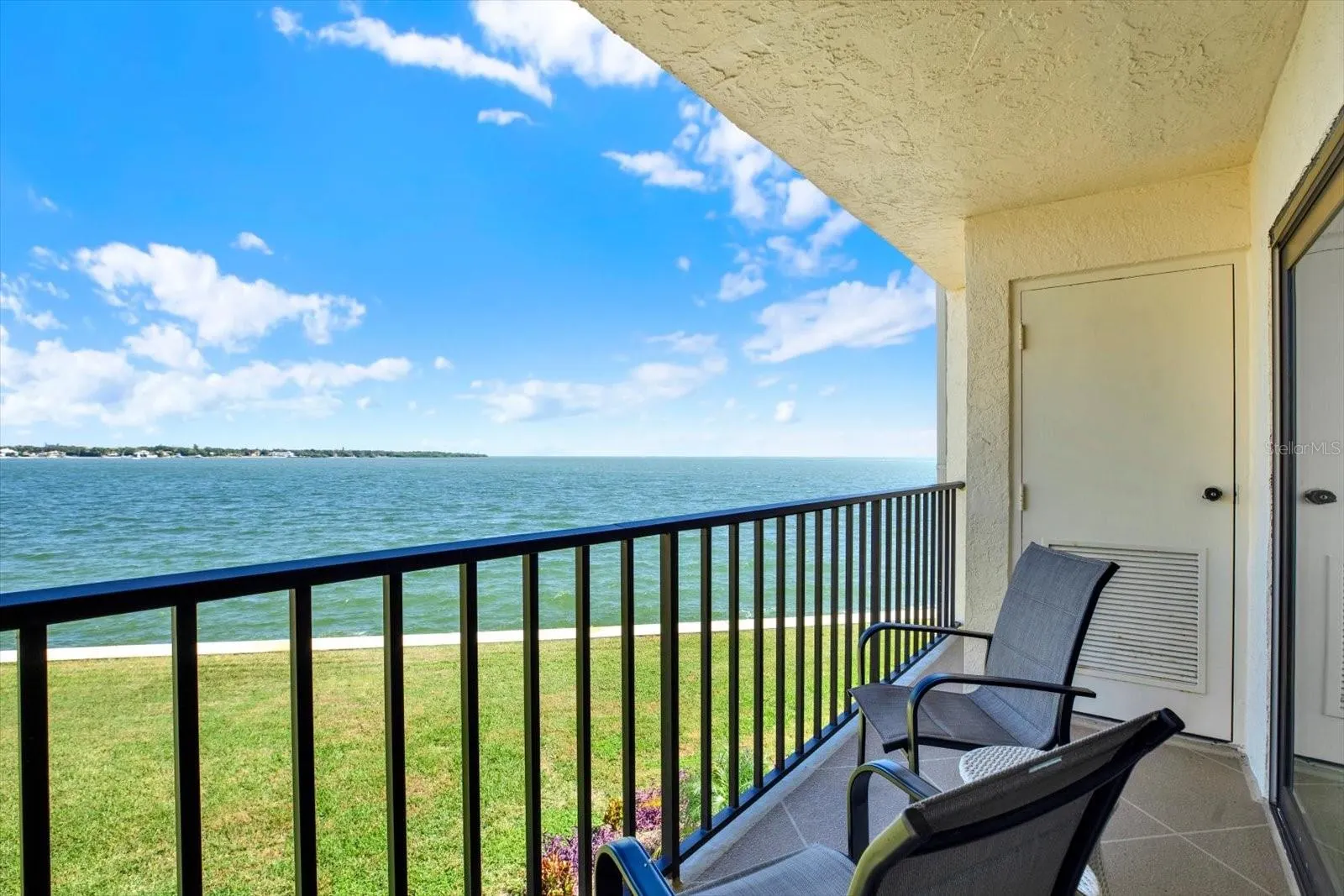 7540 SUNSHINE SKYWAY LN S #117 #117