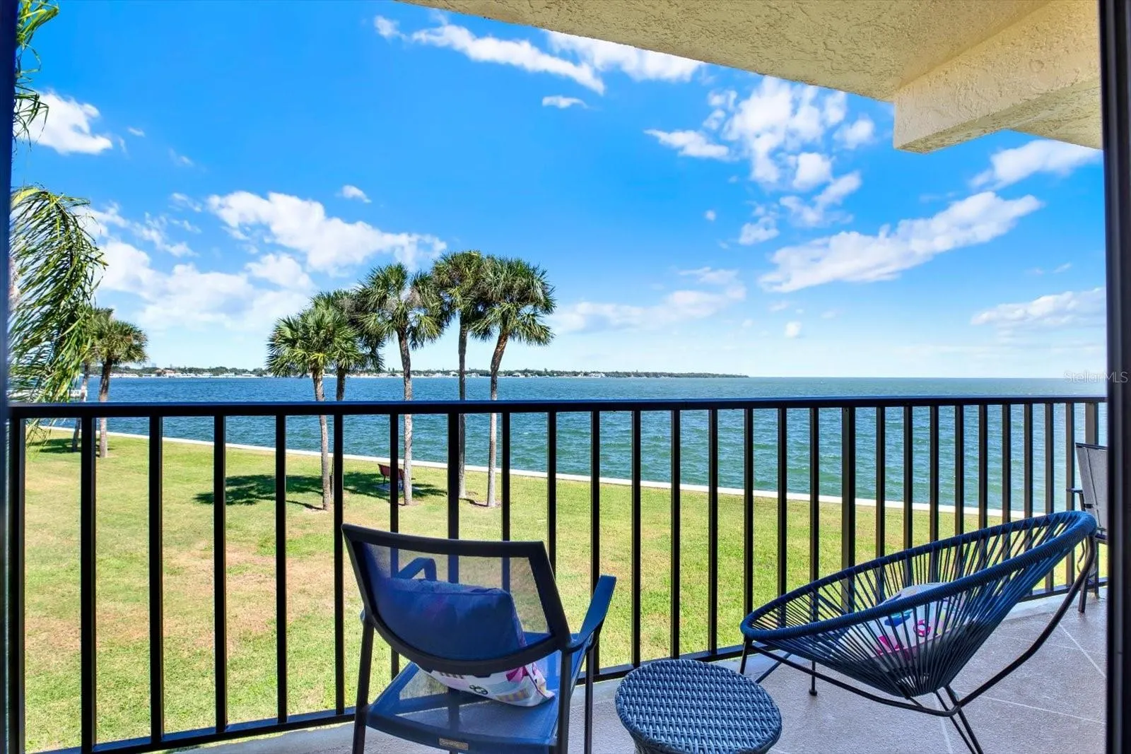 7540 SUNSHINE SKYWAY LN S #117 #117