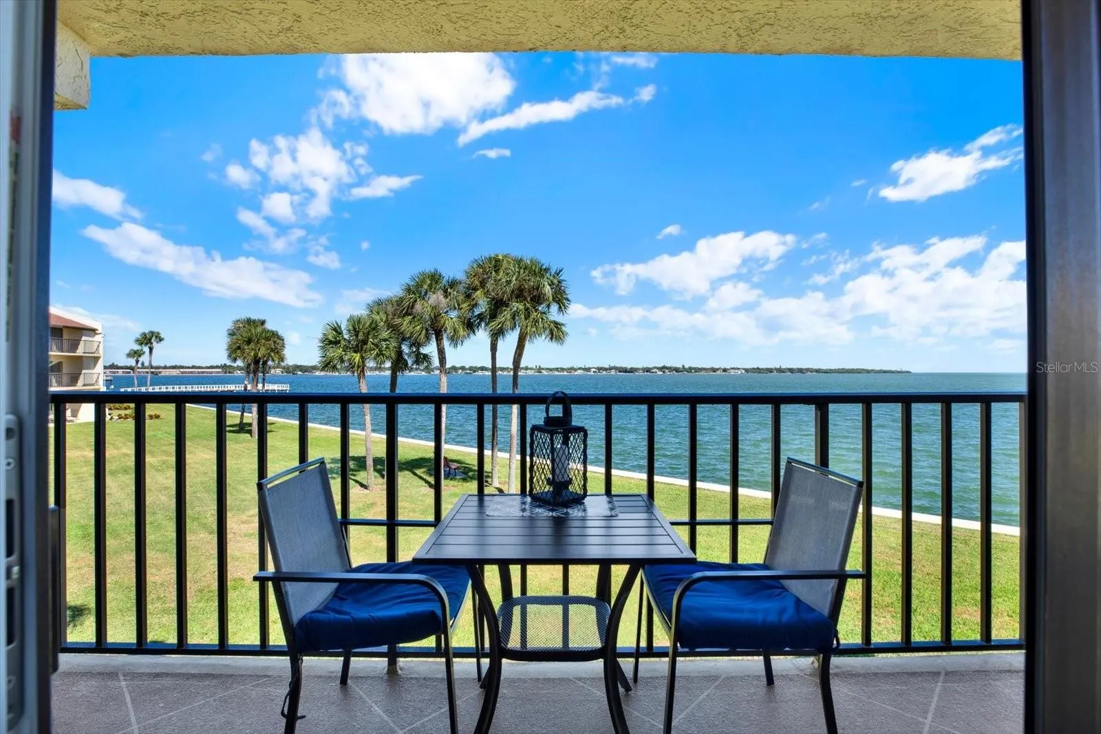 7540 SUNSHINE SKYWAY LN S #117 #117
