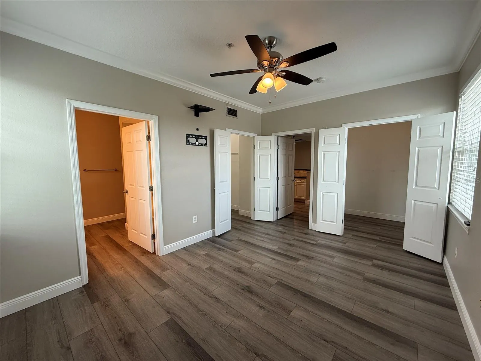1910 E PALM AVE #11321 #11321