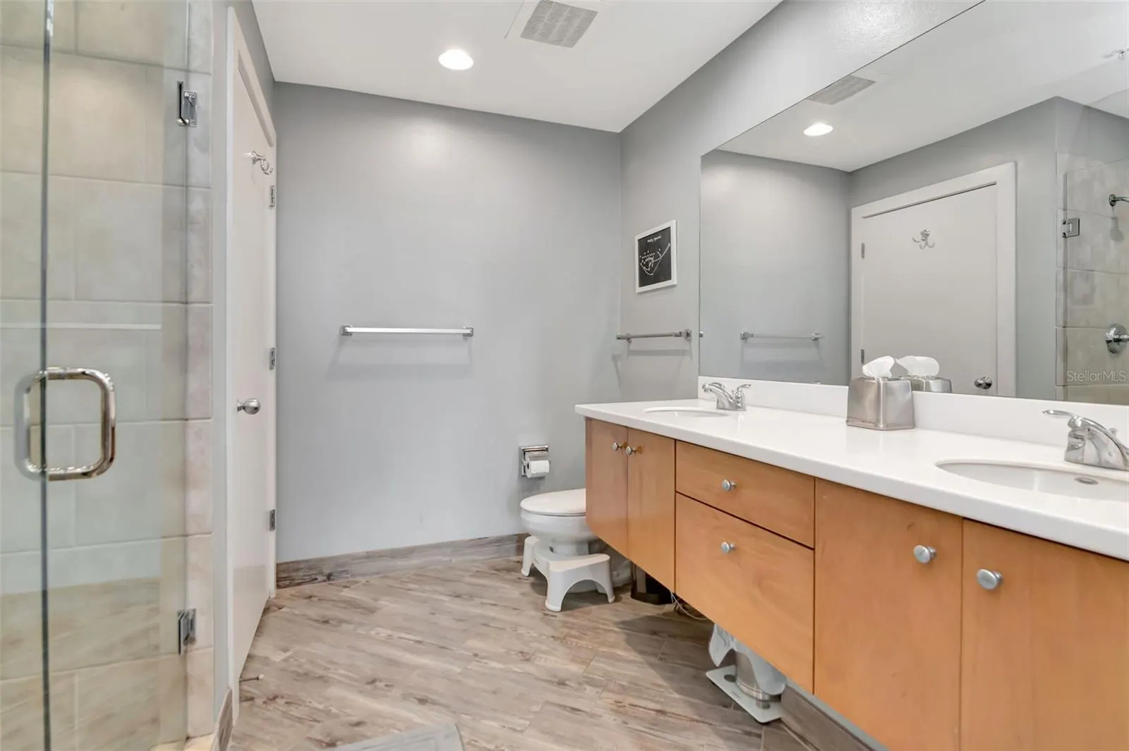 1120 E KENNEDY BLVD #1512 #1512