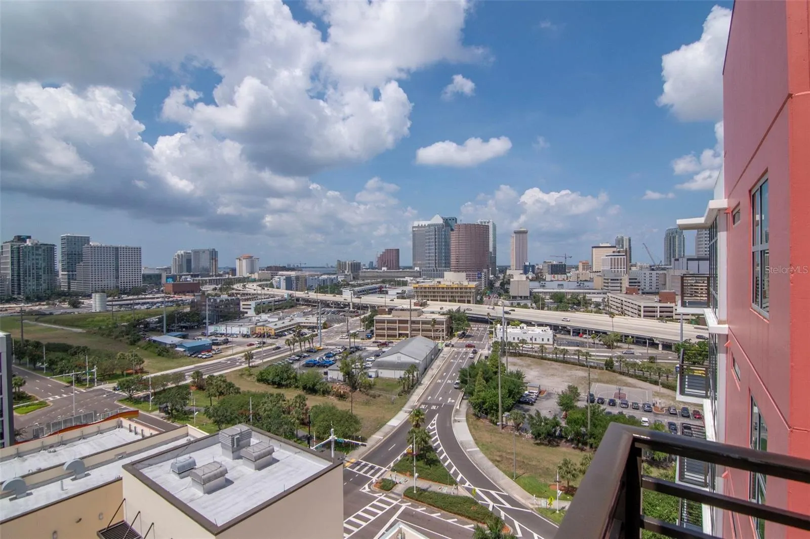 1120 E KENNEDY BLVD #1512 #1512