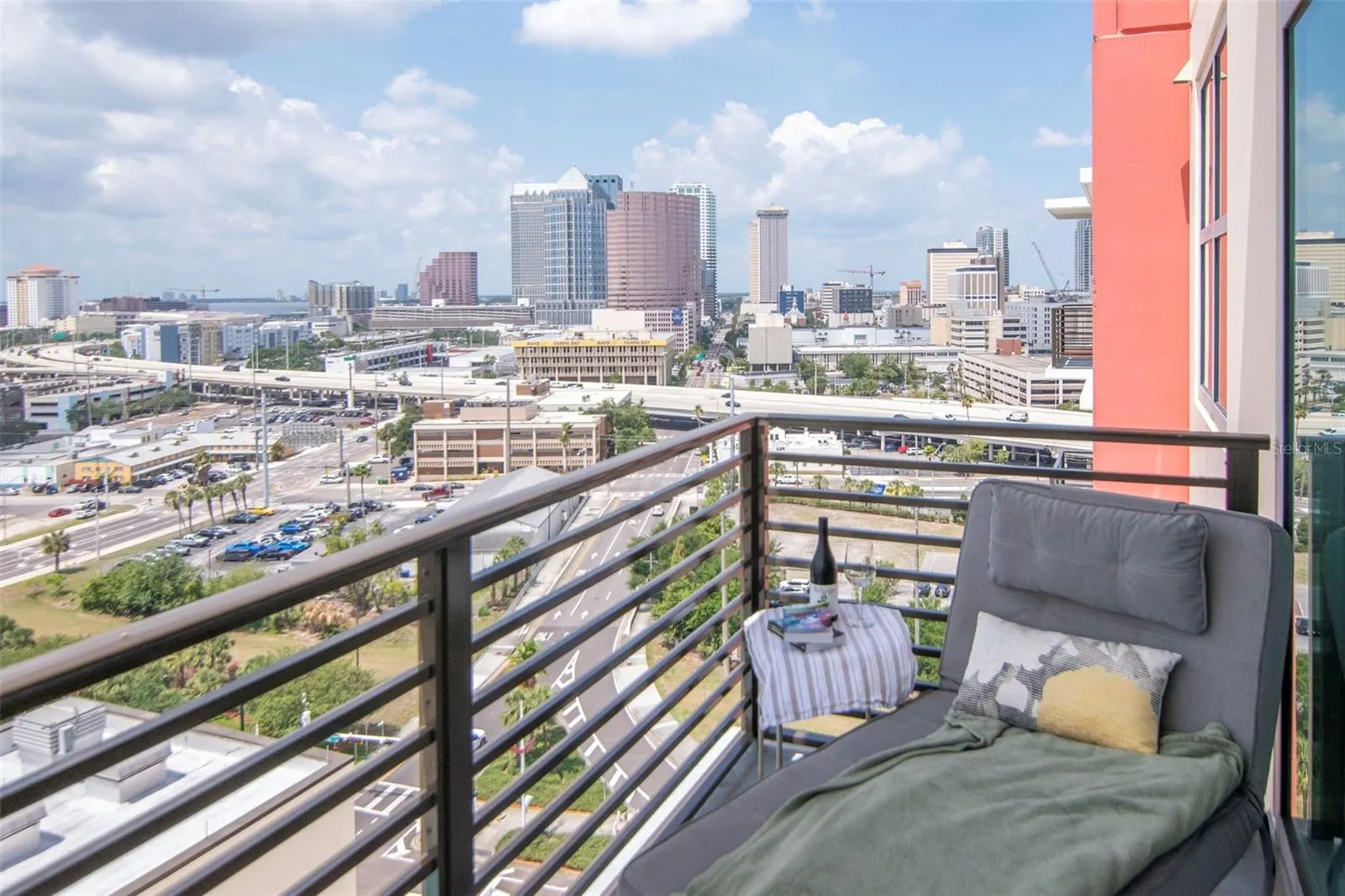 1120 E KENNEDY BLVD #1512 #1512