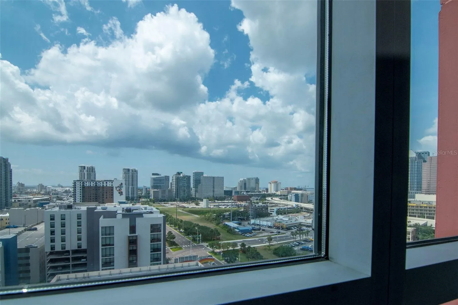 1120 E KENNEDY BLVD #1512 #1512