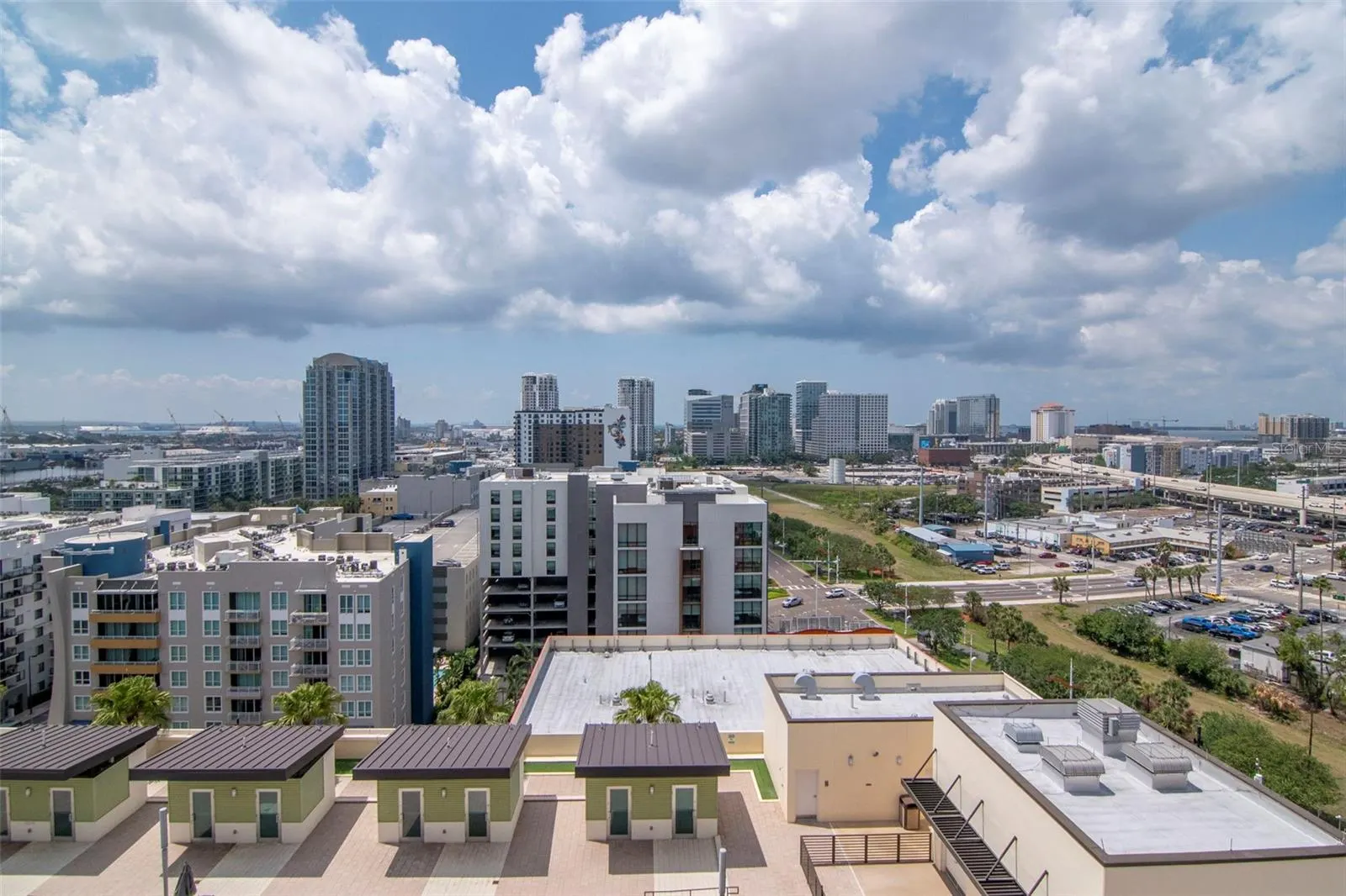 1120 E KENNEDY BLVD #1512 #1512
