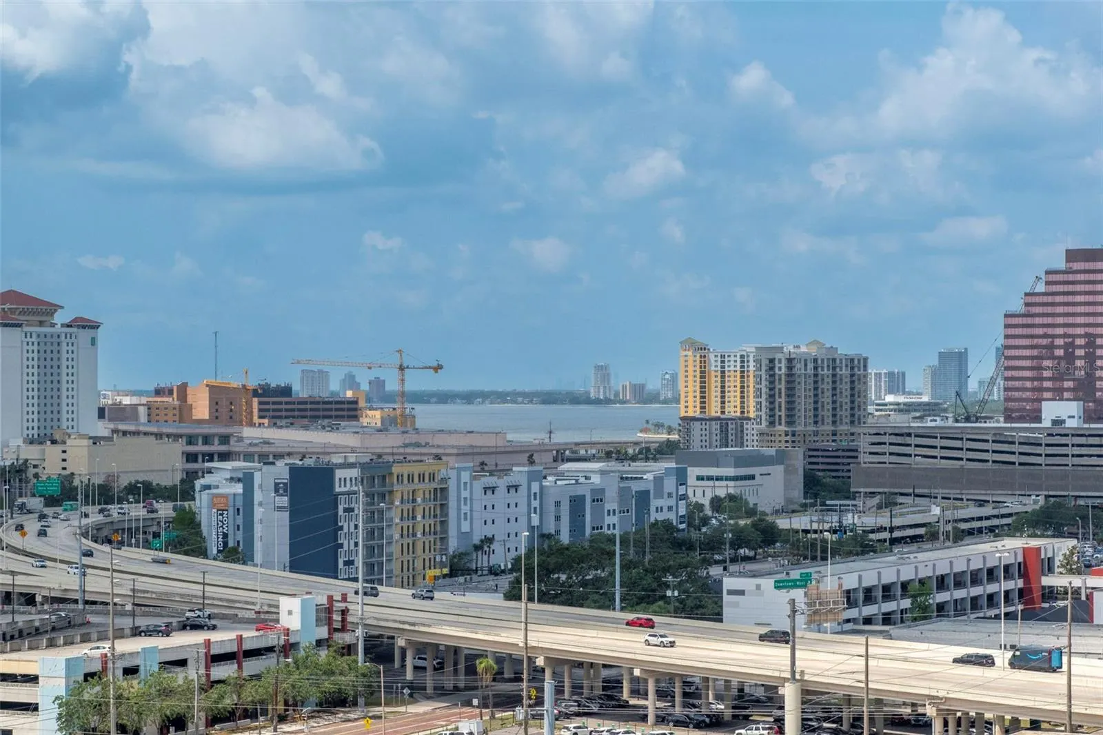 1120 E KENNEDY BLVD #1512 #1512