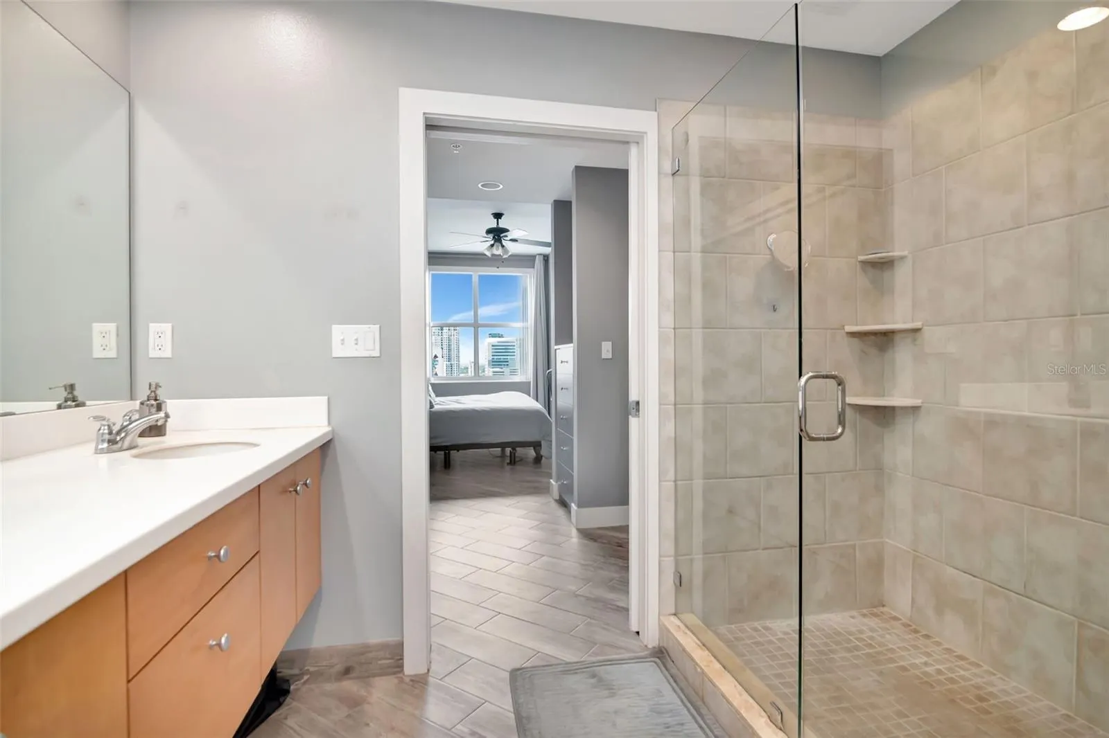 1120 E KENNEDY BLVD #1512 #1512