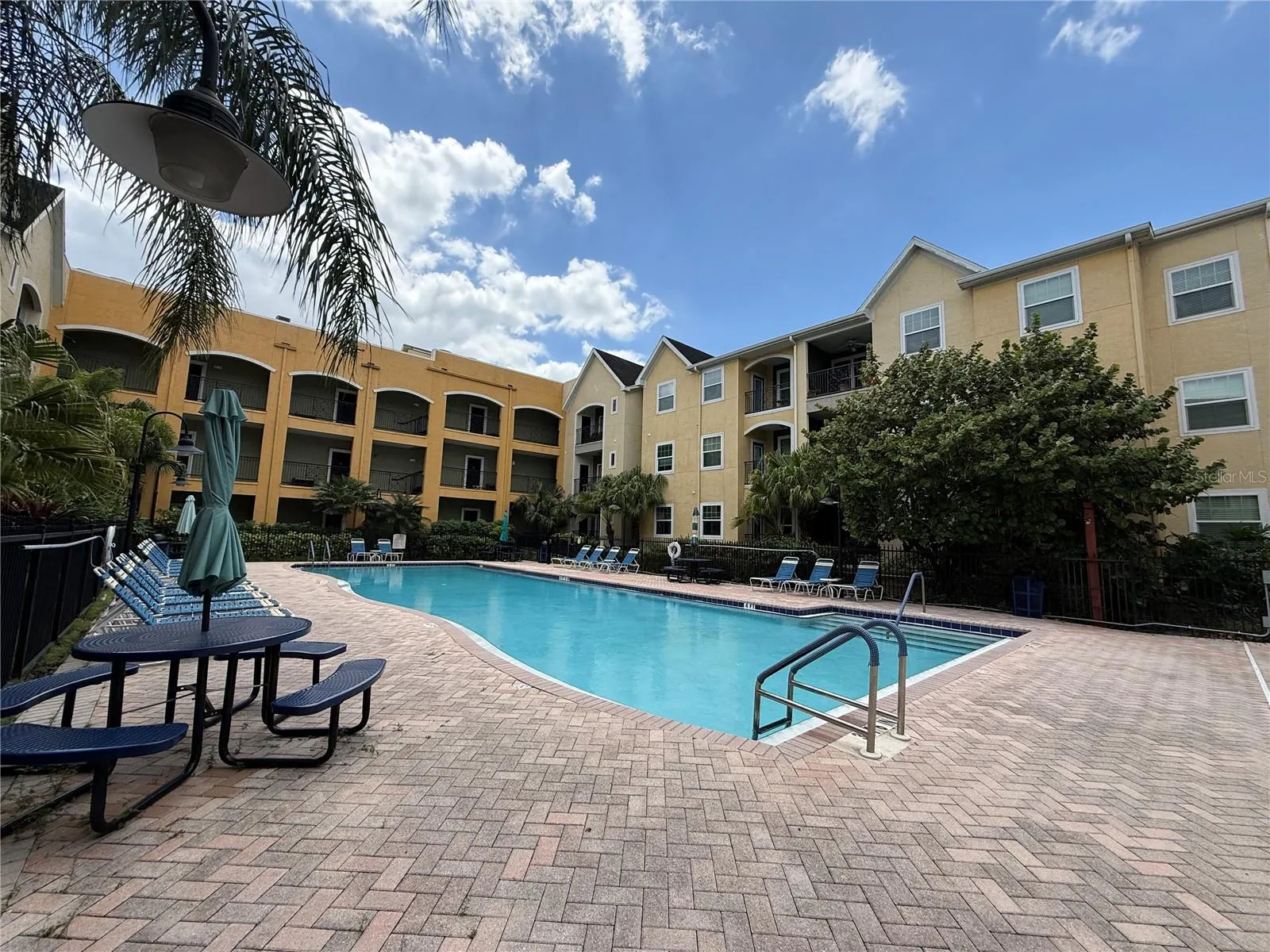 1810 E PALM AVE #1202 #1202