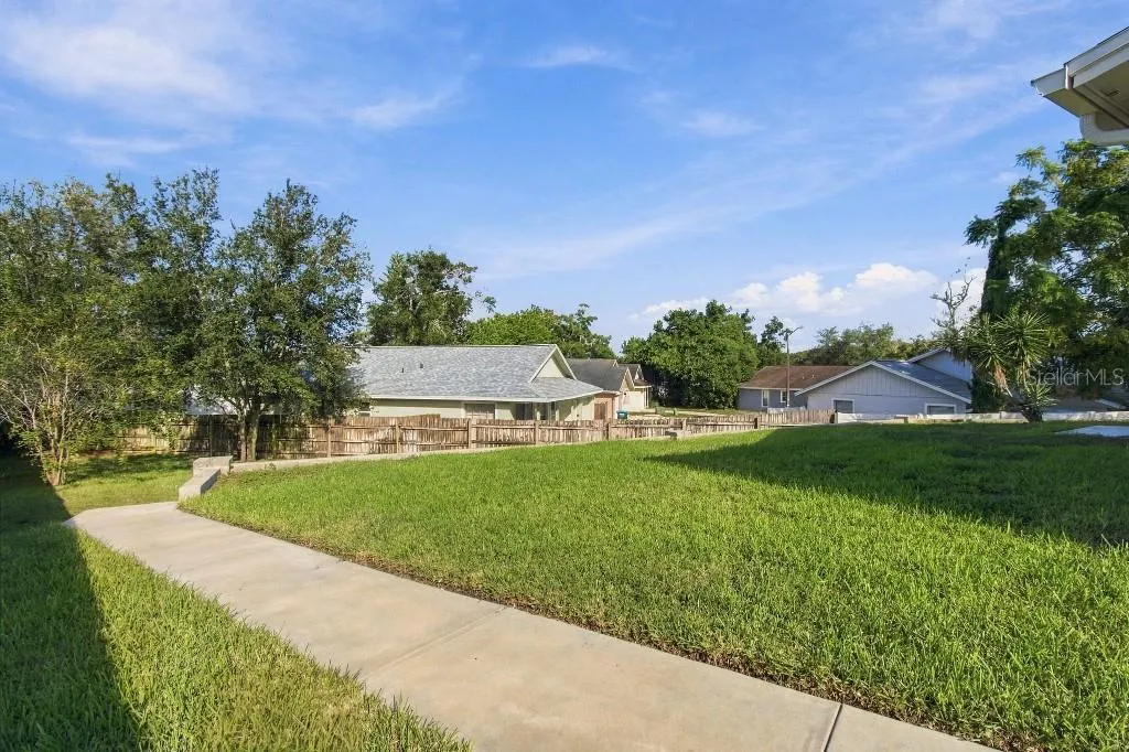 2665 ULLMAN CT