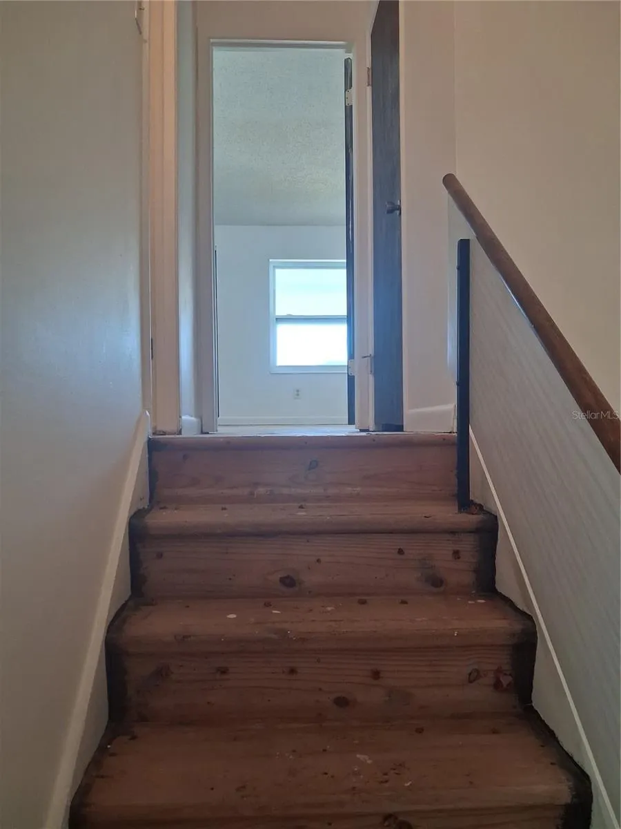 4310 LA MORA CT