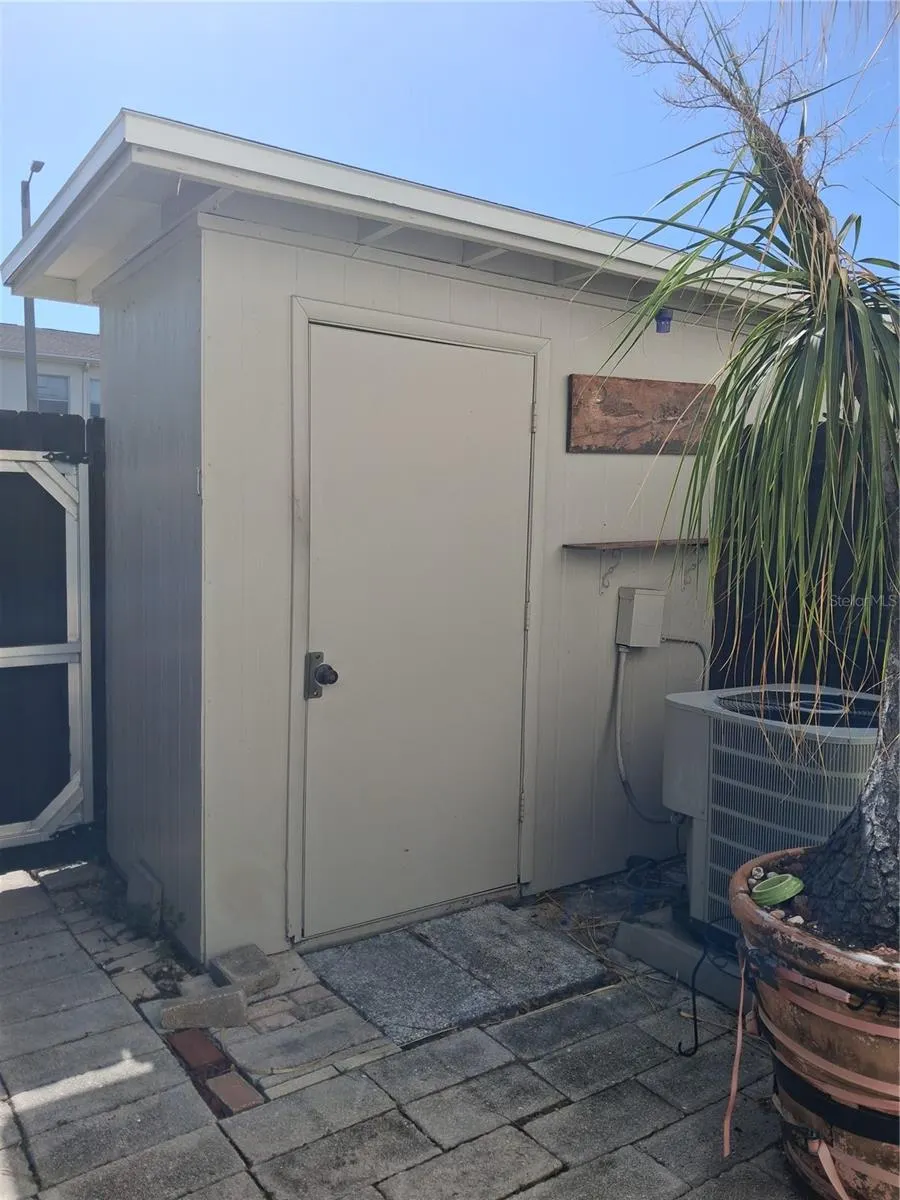4310 LA MORA CT