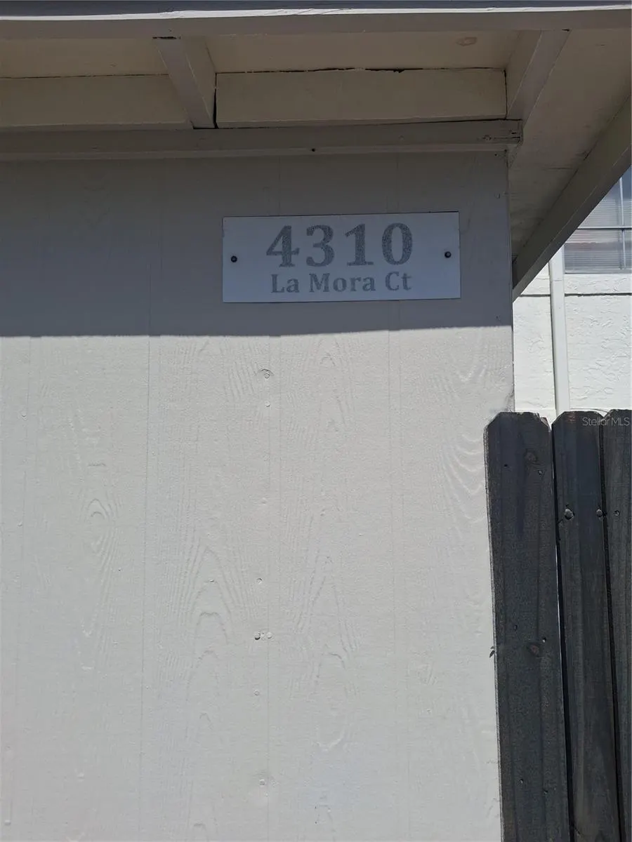 4310 LA MORA CT